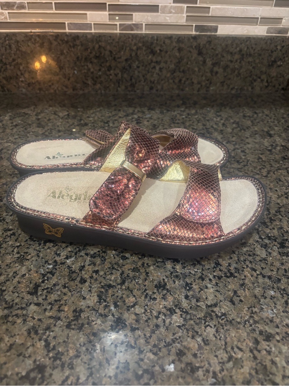 Alegria Women's Metallic Rose Slide Sandals with Gold Accent